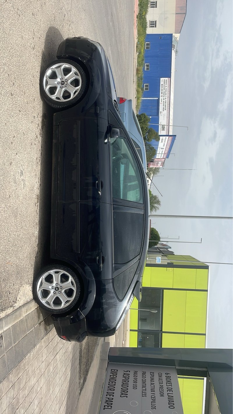 Ford Focus 2005 - foto 1