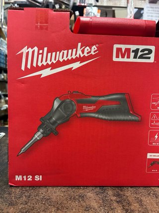 Saldatore a batteria Milwaukee