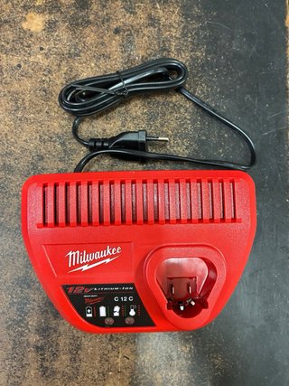Saldatore a batteria Milwaukee