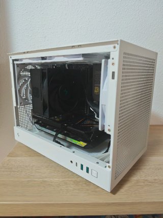PC Gaming Mini ITX i9 RTX 5060 Ti
