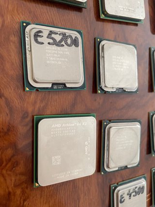 Lote 14 procesadores AMD-INTEL para PC’s MICRO