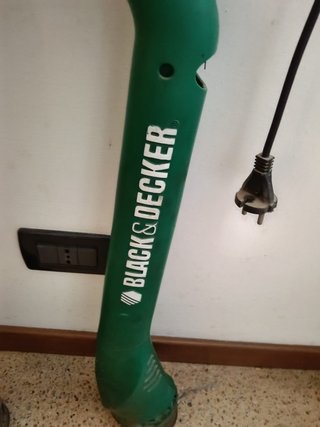 2 Decespugliatori Elettrici Black & Decker Ricambi