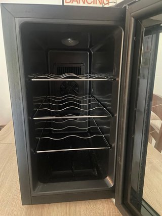 Vinoteca Orbegozo VT 810 (8 botellas)