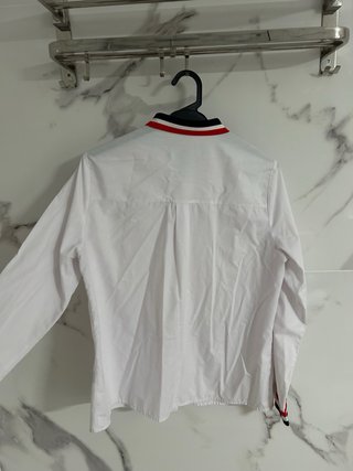Camisa blanca consultar las medidas en descripcion