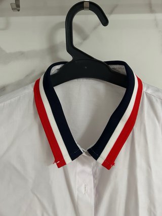 Camisa blanca consultar las medidas en descripcion