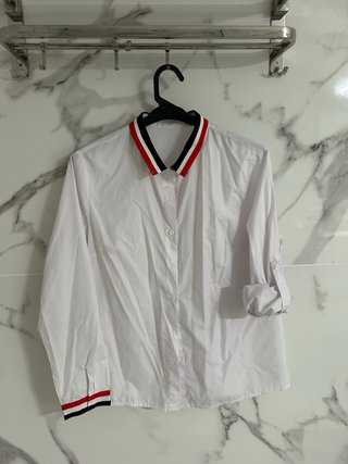 Camisa blanca consultar las medidas en descripcion