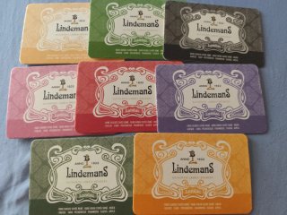 Set di 110 sottobicchieri assortiti + regalo