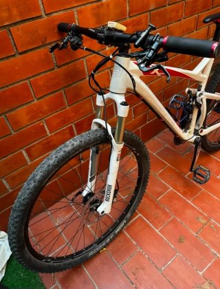 Bicicleta LaPierre Control 629