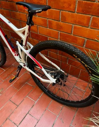 Bicicleta LaPierre Control 629