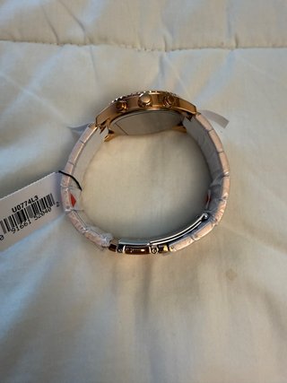 Reloj Guess mujer cuarzo dorado