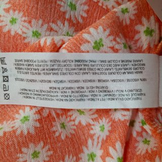 Falda naranja floral Primark
