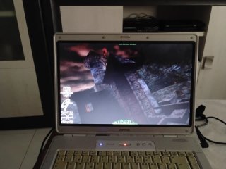 Ordenador portátil HP Compaq V5000