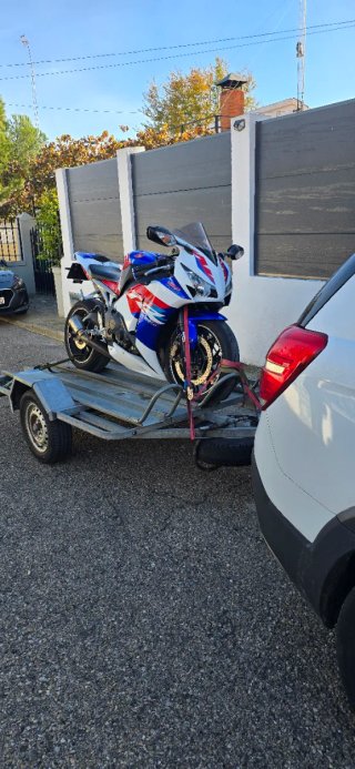 Transporte grua de motos
