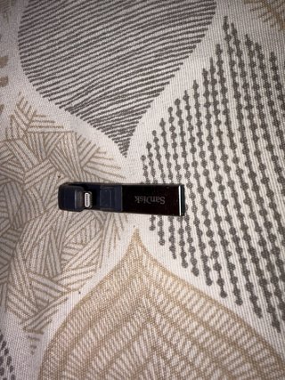 SanDisk iXpand 64GB Lightning iPhone