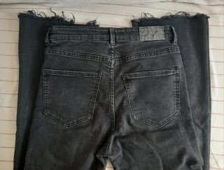 Pantalones vaqueros acampanados negros