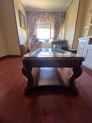 Mesa de centro madera y cristal elegante