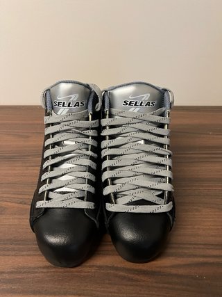 Botas Hockey Patines modelo Prof. marca SELLAS