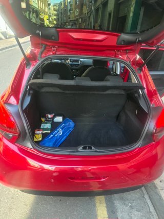 Peugeot 208 2016