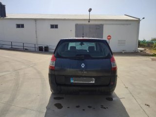 Renault Grand Scenic 2005