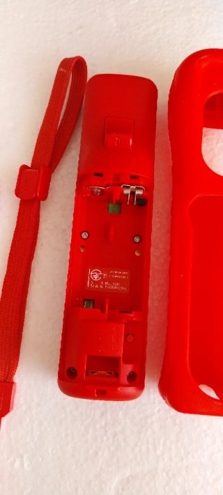Mando Wii Rojo con Funda y Correa