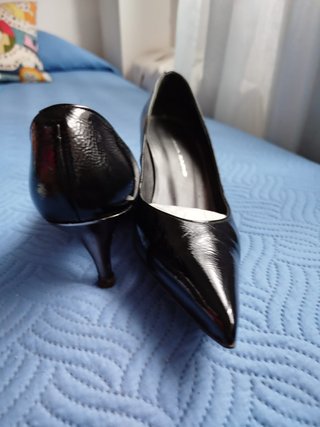 Zapato salon tacon alto Brenda Zaro talla 38
