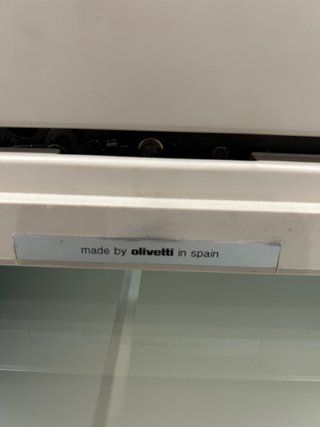 Máquina de escribir Olivetti LETTERA 10