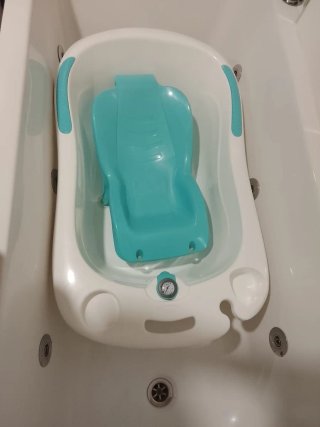 Bañera bebé con reductor y termómetro