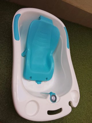 Bañera bebé con reductor y termómetro