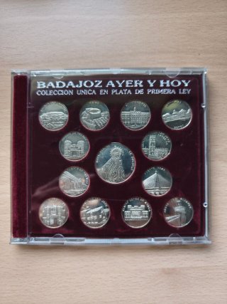 Colección Badajoz Ayer y Hoy Plata