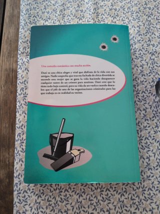Libro "Mi asesino favorito" de Vanessa Requena