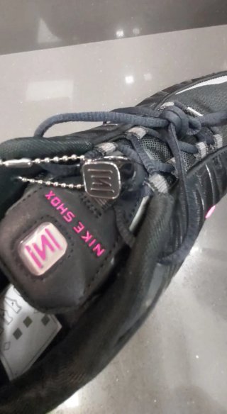 Zapatillas Nike Shox  Negro Rosa