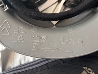 Casco de seguridad gris SIN ESTRENAR