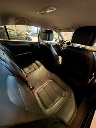 Volkswagen Passat 2011