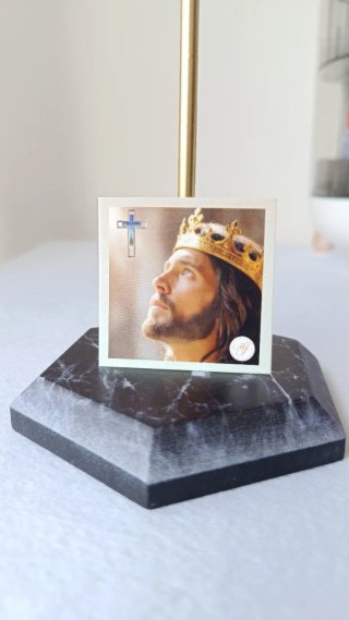 Colgante "Cruz Coronada" Chapado Oro 18k.