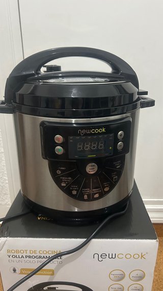 Robot de Cocina y Olla Programable Newcook
