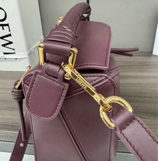 Bolso Loewe Puzzle Piel Burdeos oscuro