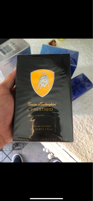 Perfumes originales .