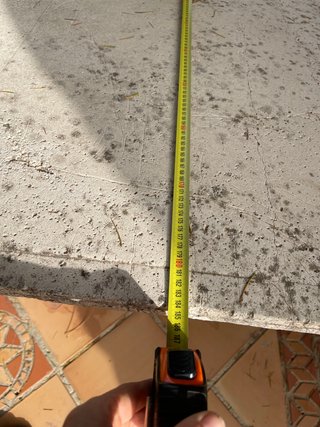 Mesa rústica hierro y cemento