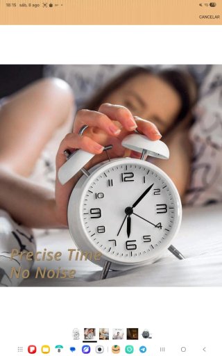 Reloj despertador analógico blanco