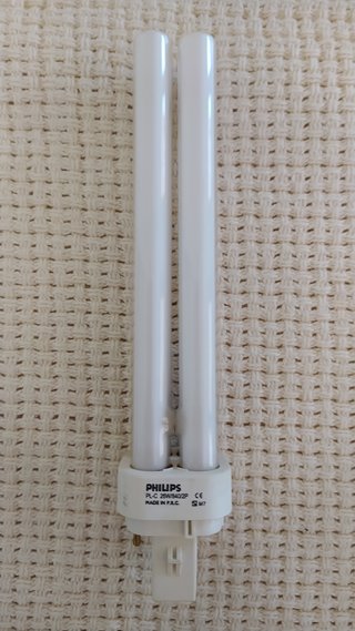 2 Focos empotrables fluorescentes