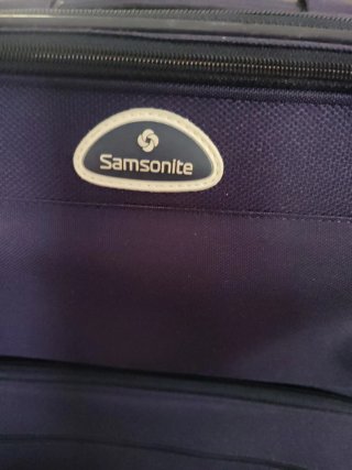 Maleta Samsonite azul marino