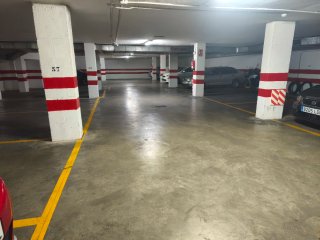 Plaza de garaje junto al Vial Norte