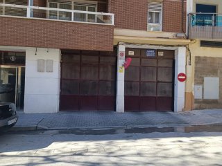 Plaza de garaje junto al Vial Norte