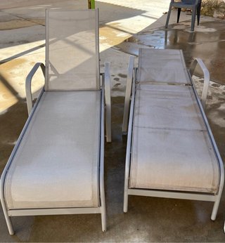 2 Hamacas de acero beige y plateado