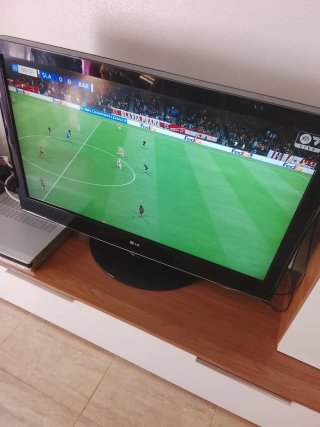 Consola PS4 con 5 juegos