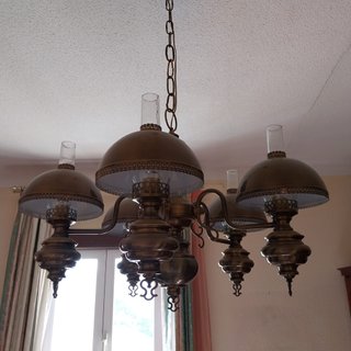 Lámpara de techo vintage dorada con tulipas