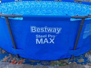 Piscina bestway con escalera y depuradora