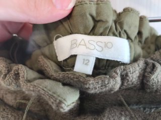 Pantalón corto verde con cinturón
