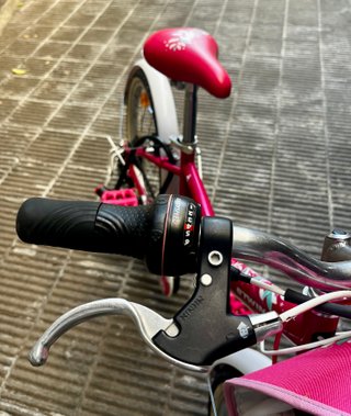 Bicicleta infantil B'Twin 20 fucsia
