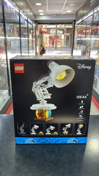 LEGO IDEAS Disney Pixar Luxo Jr
